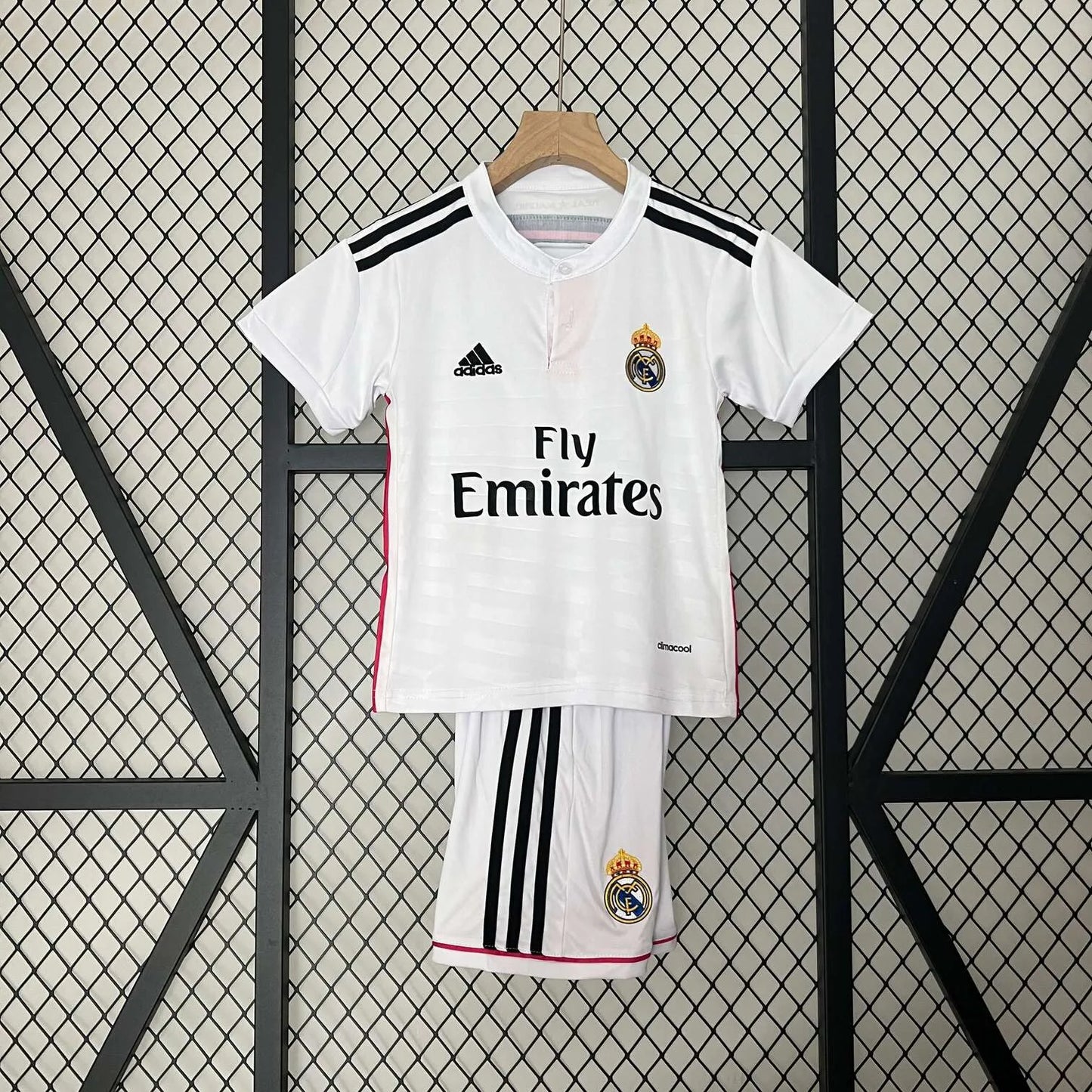 Conjunto Niños Real Madrid 2013/14 Local