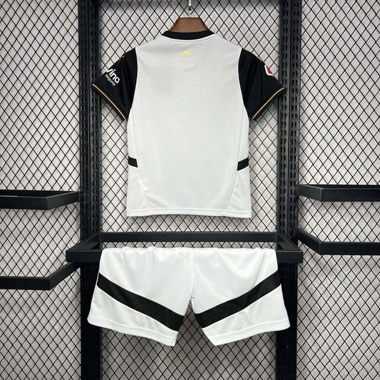 Conjunto Niños Valencia 2024/25 Local